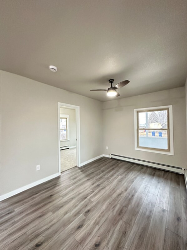 Building Photo - 132 6th St