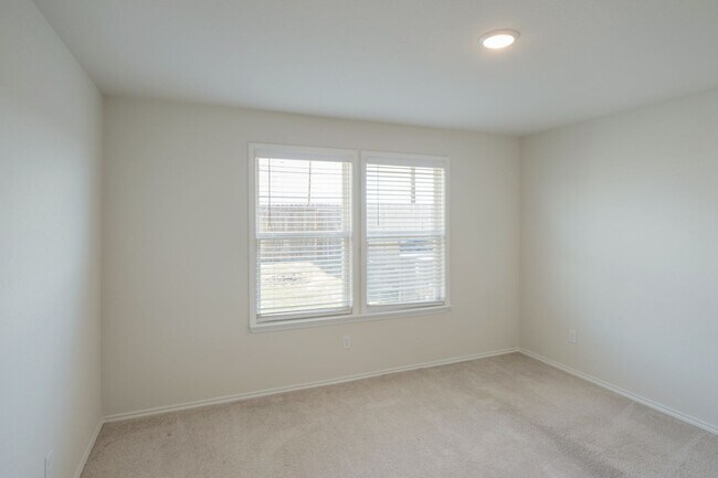 Building Photo - 3-Bedroom Home with Flexible Office Space