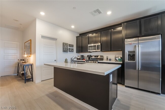 Building Photo - 292 Whitney Crest St