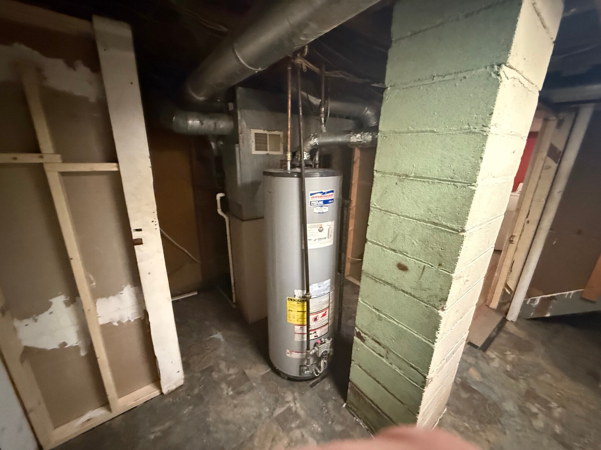 Storage/Utility Room - 25200 leach st