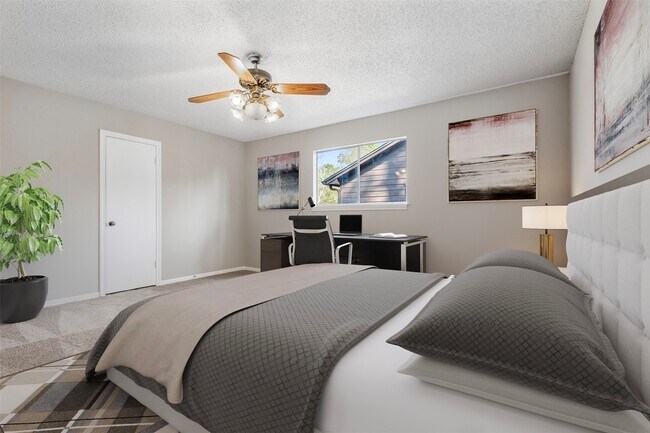 Building Photo - 4106 Cypress Hill Dr