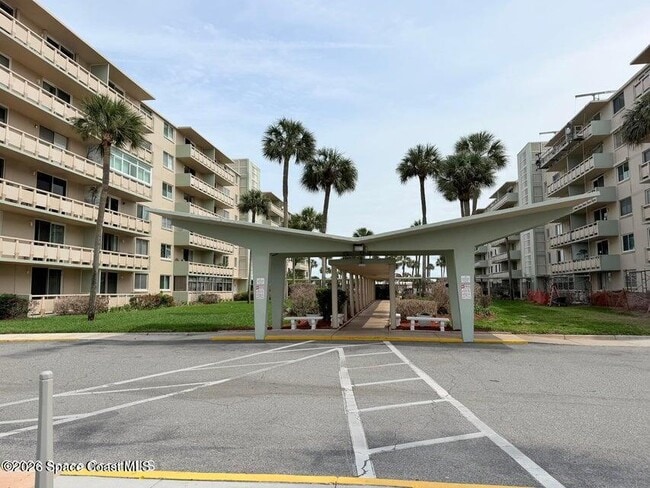 Building Photo - 2020 N Atlantic Ave