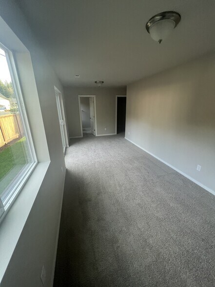 Building Photo - 18531 SE 271st Ct
