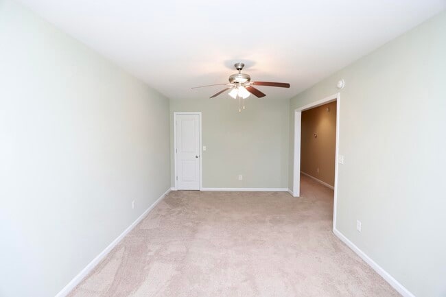 Building Photo - 1761 Nicholas Dr