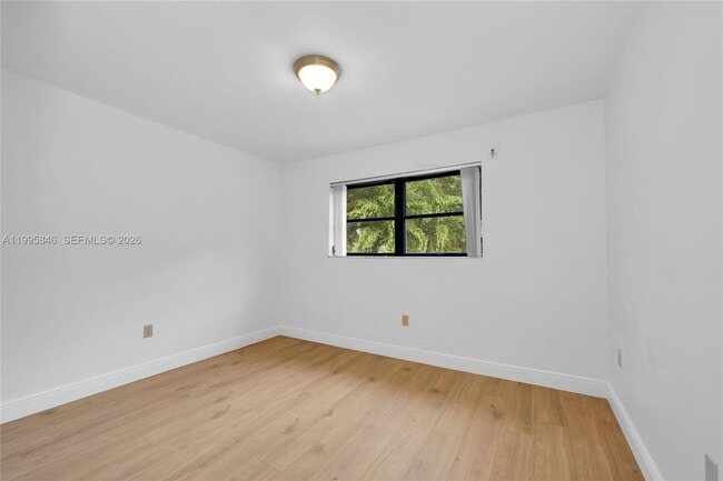 Building Photo - 1240 Ortega Ave