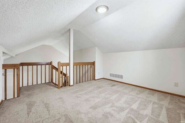 Building Photo - 7455 Montclair Dr