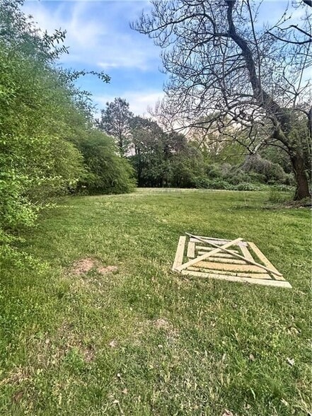 Building Photo - 3590 Chamblee Gap Rd