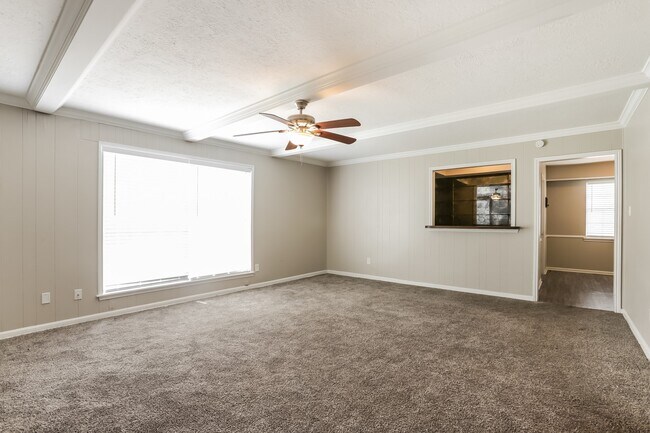 Building Photo - 17415 Rustic Pine Trail