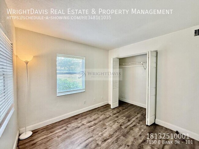 Building Photo - 7150 E Bank Dr