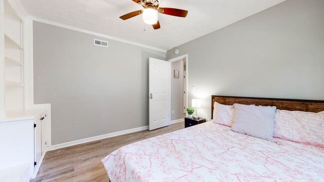 Primary Photo - 1671 Canberra Dr