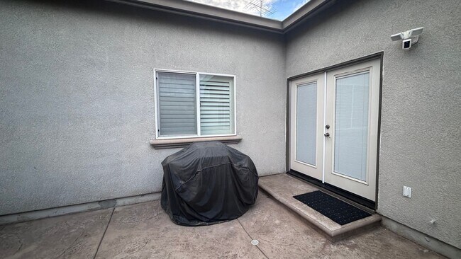 Building Photo - 1404 Teresa St