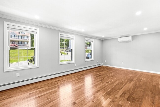 Building Photo - 38 Idora Ave