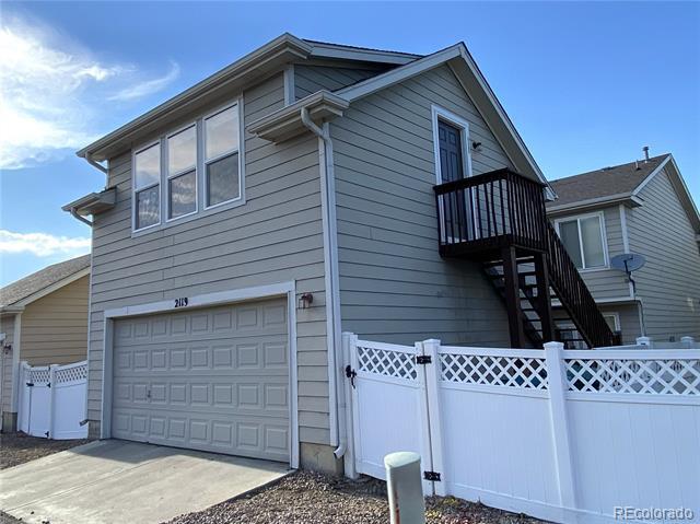 Building Photo - 2119 Falkirk Dr