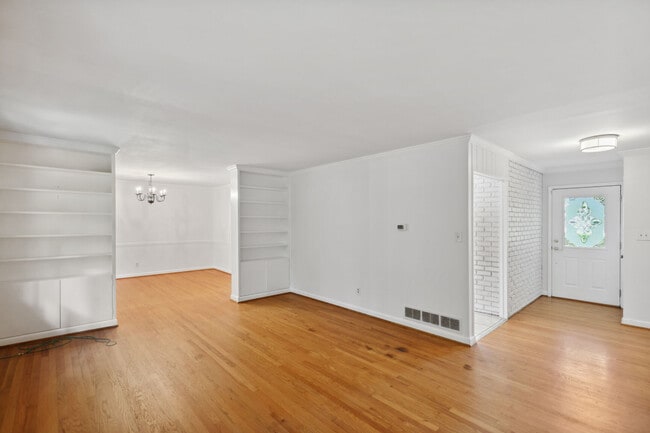 Building Photo - 4105 Ashwoody Trl NE