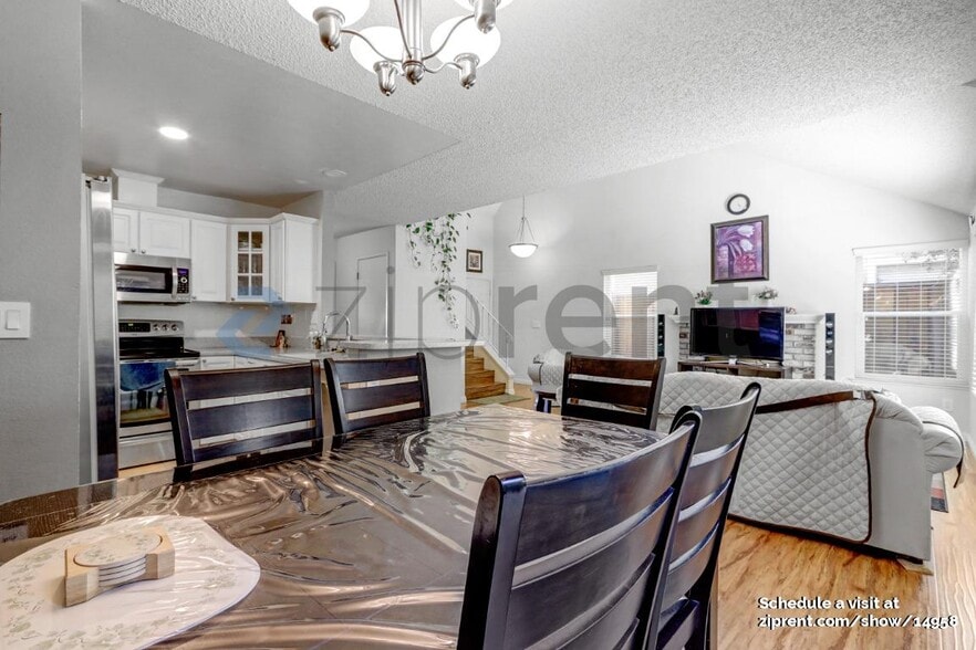 Building Photo - 2110 Alexander Way