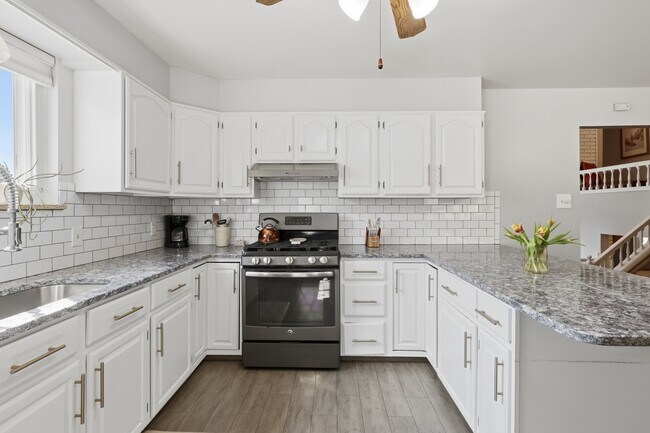 Building Photo - 7105 W 34th Pl