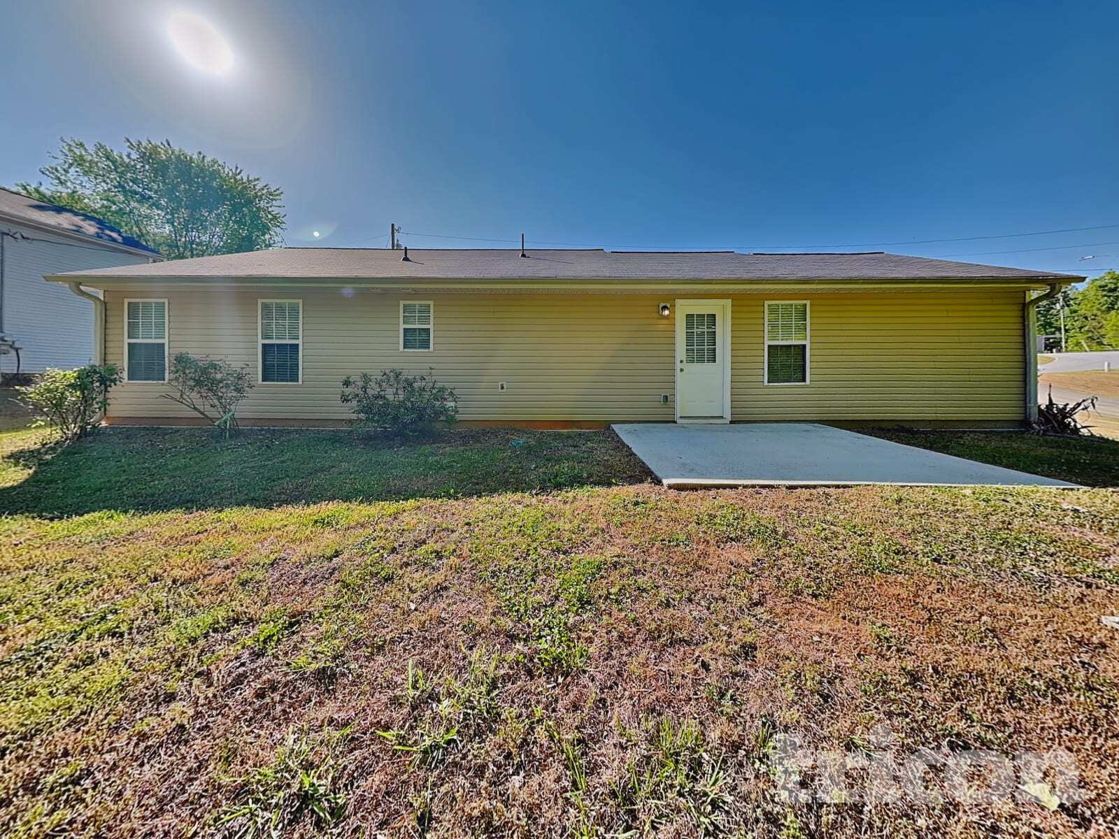 Building Photo - 73 Seagrave Ct