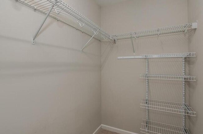 Building Photo - Charming 4 beds 2.5 baths Home in Berewick!