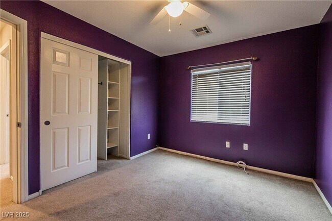 Building Photo - 10633 W Double Spring Ct