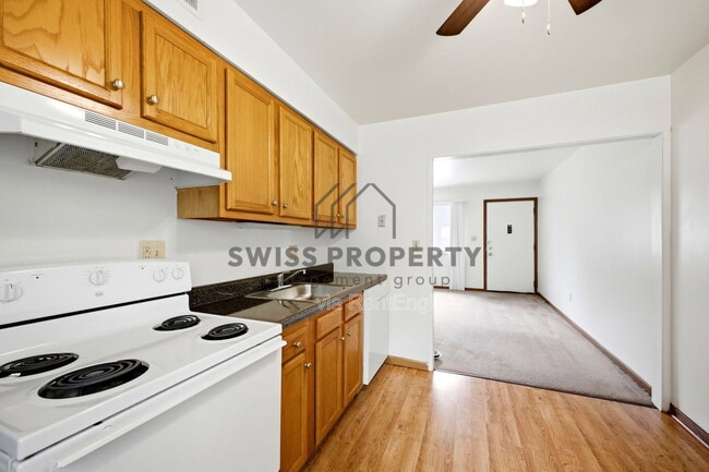Building Photo - 1567 Briarwood Ave