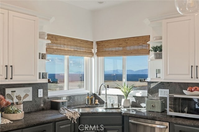 Building Photo - 229 23rd St