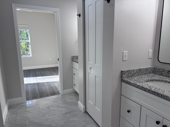 Building Photo - 3715 SW 176th St