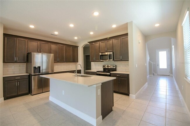 Building Photo - 6269 Great Bear Dr