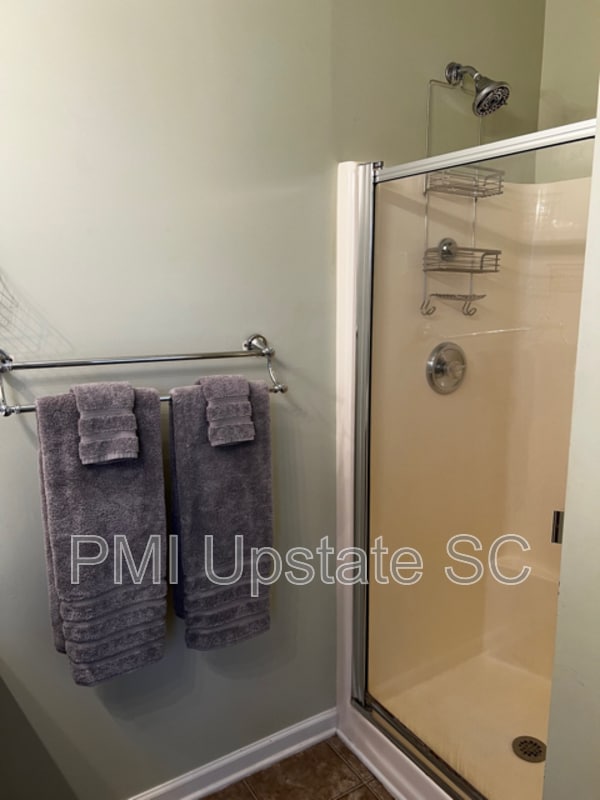 Building Photo - 258 Twilitemist Dr