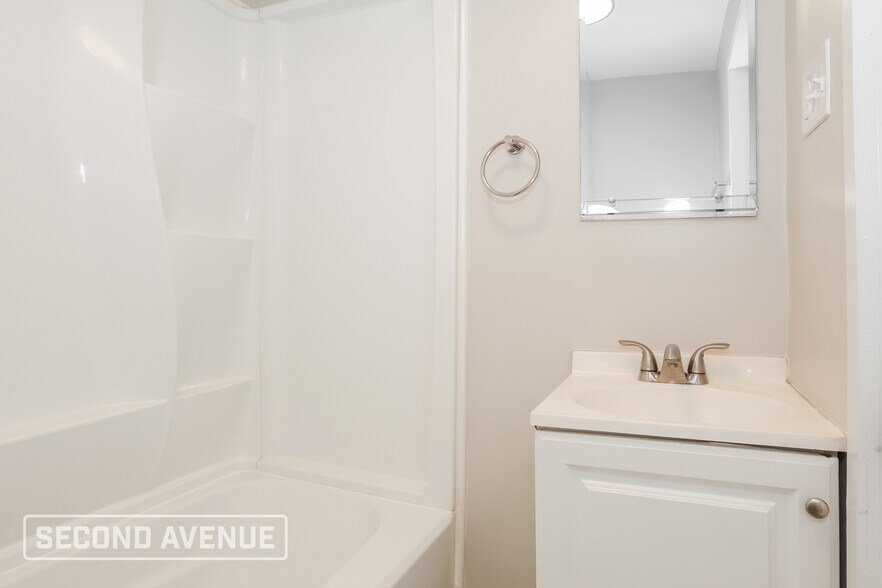 Building Photo - 3620 Dawson Ave