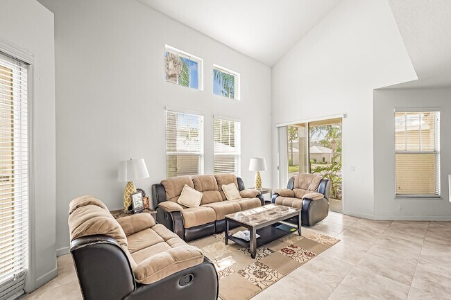 Building Photo - 10451 SW Academic Way