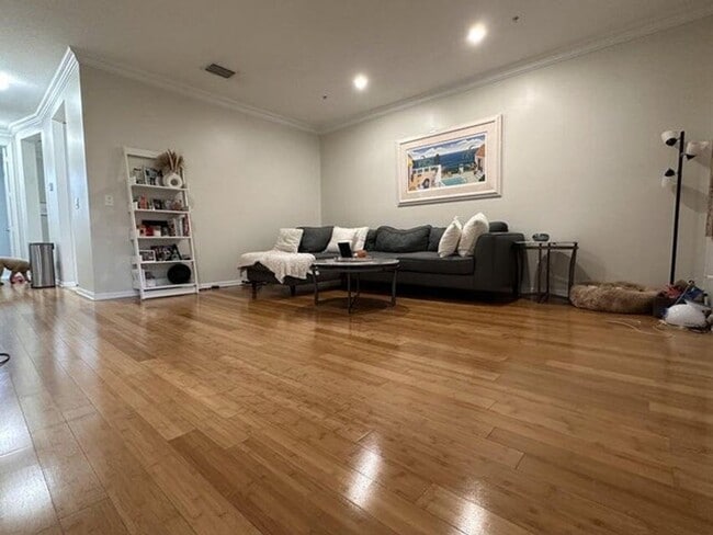 Building Photo - 1460 Corbison Point Pl