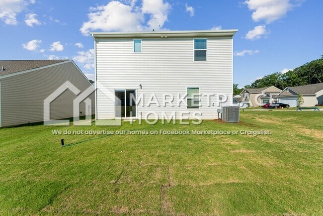 Building Photo - 3402 Saddlebred Dr