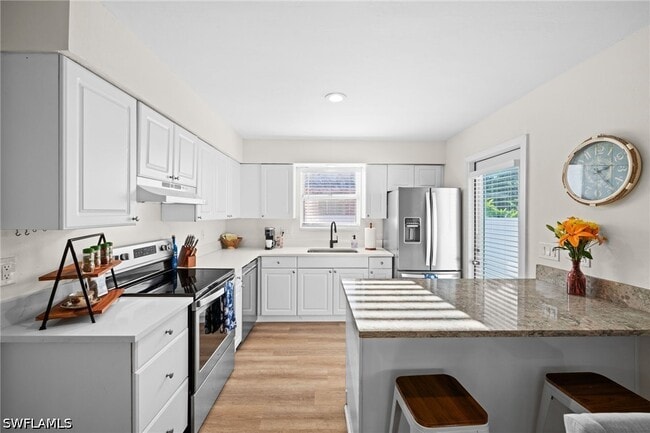 Building Photo - 738 95th Ave N