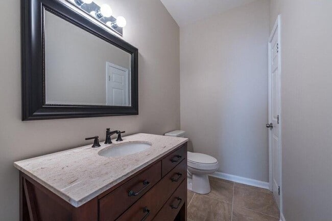 Building Photo - 10540 Windsor Park Dr