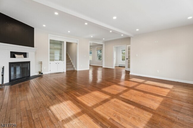 Building Photo - 439 St Marks Ave