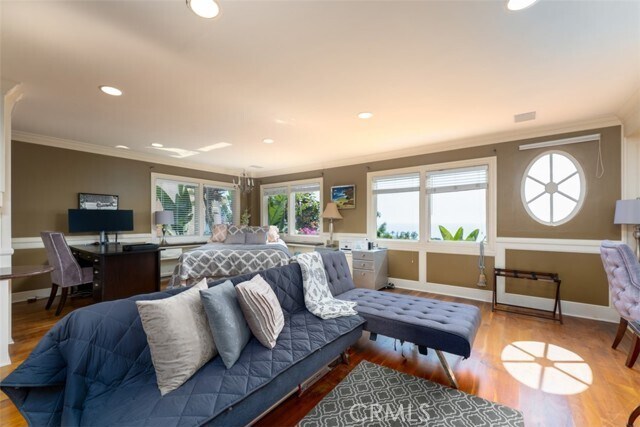 Building Photo - 410 Blumont St