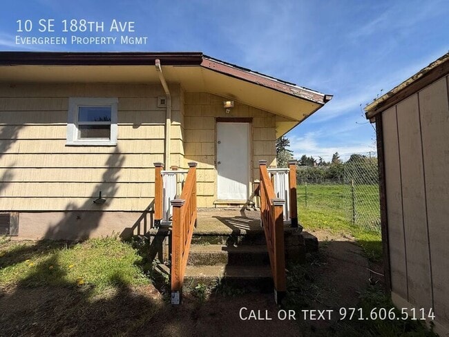 Building Photo - 10 SE 188th Ave