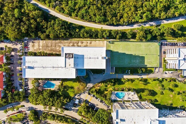 Building Photo - 155 Ocean Ln Dr
