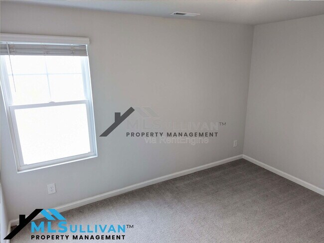 Building Photo - 4020 Whitney Peak Dr