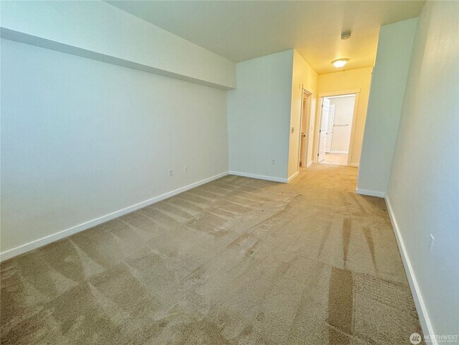 Building Photo - 2bd/2ba Newcastle Condo