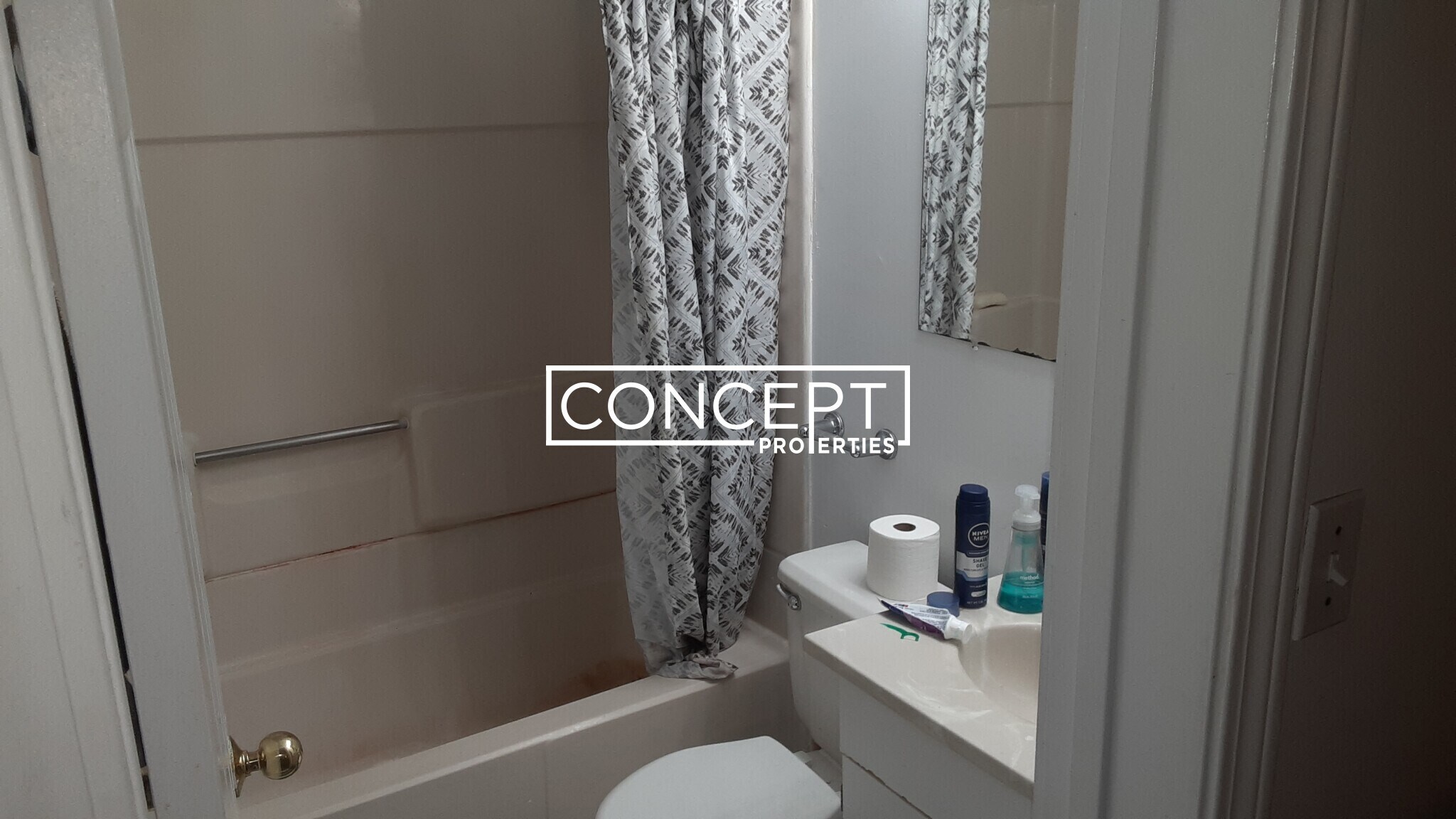 Building Photo - 22 St Cyprians Pl