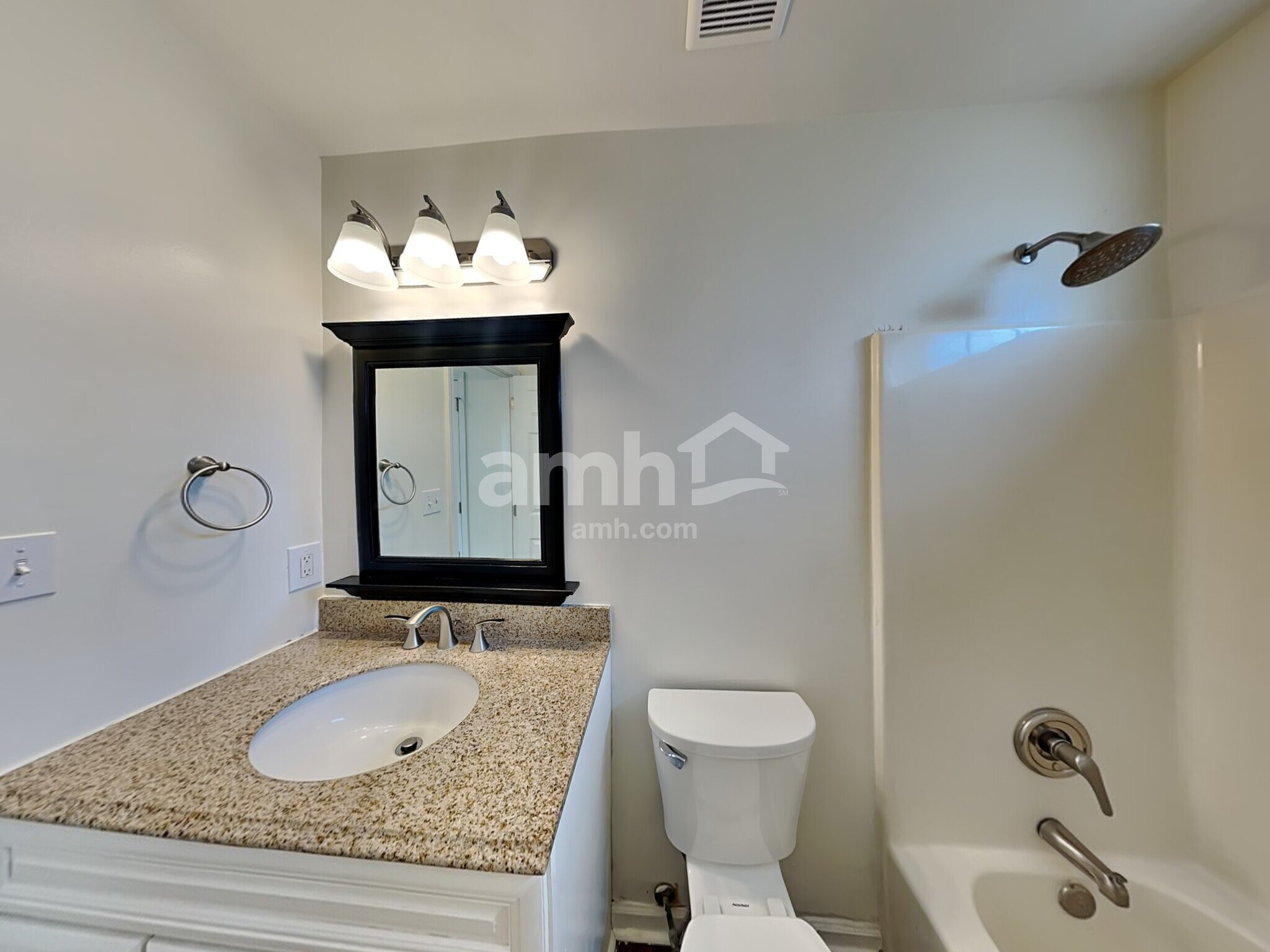 Building Photo - 7628 Nicolette Ct