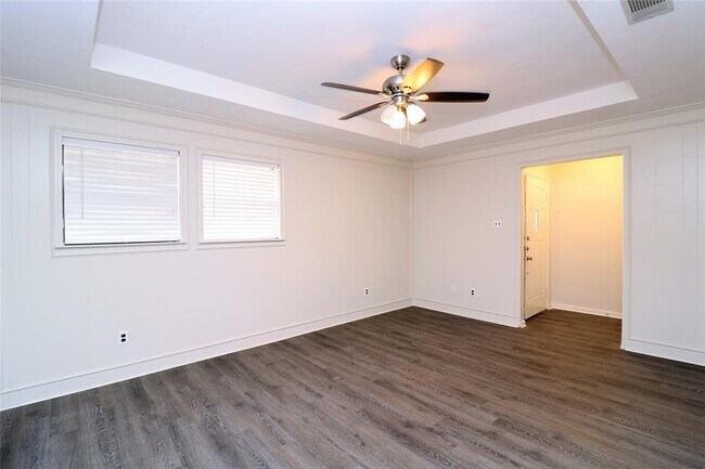 Building Photo - 1227 Homeplex Ct