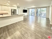 Building Photo - 629 Traction Ave