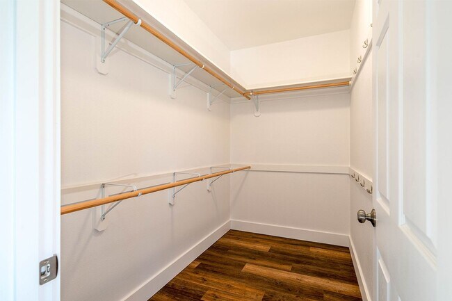 Building Photo - 68-3528 Haena Street