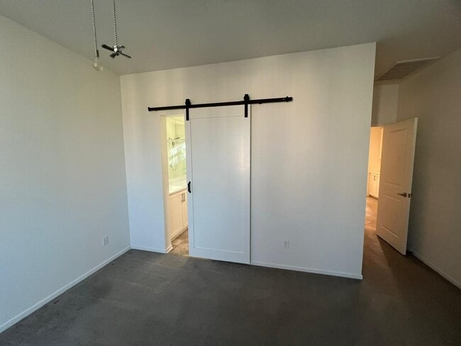 Building Photo - 1170 Via Sandia