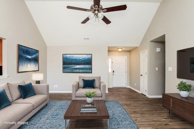 Building Photo - 505 Lisa Carol Dr