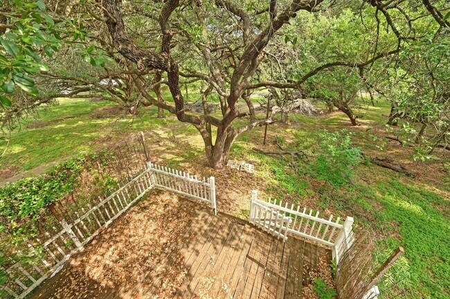 Building Photo - 1815 River Crossing Cir