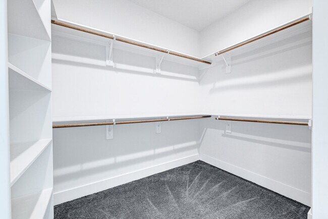 Building Photo - 3313 Baer St