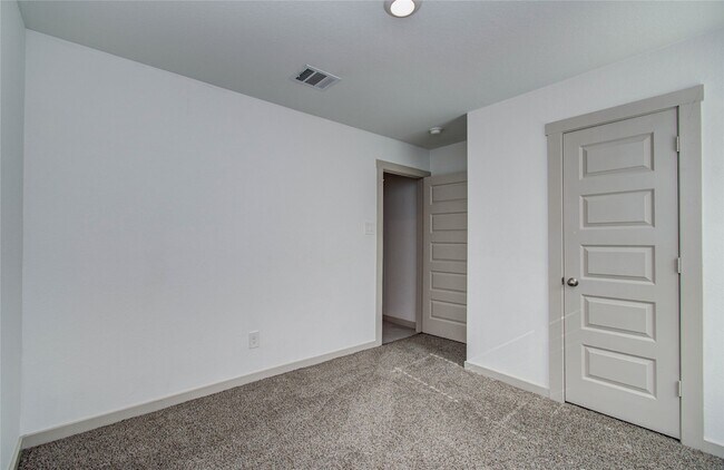 Building Photo - 4930 Natchez Trce